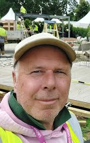 Paving Site Personalities