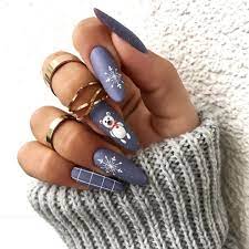 35 Unique And Gorgeous Winter Nail Designs Your Classy Look Christmas Nails Easy Winter Nail Designs Christmas Nail Designs