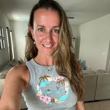 Colleen Brennan's Instagram, Twitter & Facebook