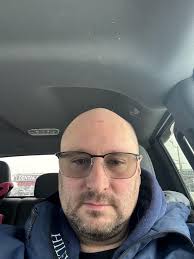 42m. They call me Peter Simpson. Roast me : r/RoastMe