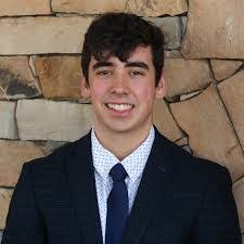 Amelia Titus's Instagram, Twitter & Facebook