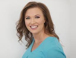 Brandy Derrick's Instagram, Twitter & Facebook