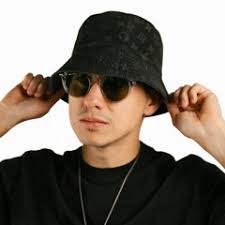 Listen to Carl Nunes + Ale Q feat. Lorena Pinot