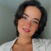 Lindsey Callaway's Instagram, Twitter & Facebook