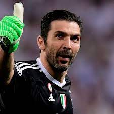 Gianluigi buffon and giorgio chiellini have extended their juventus contracts until. Gianluigi Buffon To Leave Juventus But Is Considering Interesting Proposals Juventus The Guardian