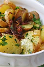 Sliced Potatoes With Bacon And Parsley Recipe In 2020 Potatoes Potato Side Dishes Dinner Side Dishes