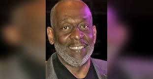 Alexis Satchell's Instagram, Twitter & Facebook