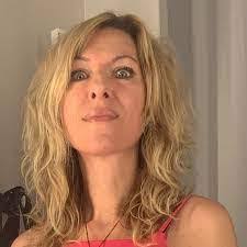 Julia Plotkin's Instagram, Twitter & Facebook