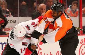 Statistics of wayne simmonds, a hockey player from scarborough, ont born aug 26 1988 who was active from 2005 to 2021. Philadelphia Flyers Does A Wayne Simmonds Reunion Make Sense