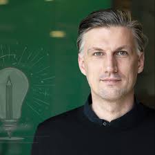 University of Guelph Library (@uglibrary) • Instagram photos and videos