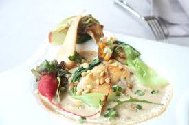 Super Plateau De Fruits De Mer Avis De Voyageurs Sur La Poissonnerie Et Pas Que Nantes Tripadvisor