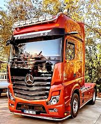 Pin Von Ali Rafael Auf Trucks In 2020 Mercedes Lkw Lkw Mb Truck