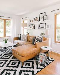Modern Black And White Rug Living Room Pin On Home Ideas