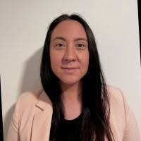 60+ perfiles de «Tegan»