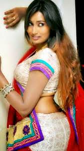 Really the best wedding dance performance by these desi girls. Pin By Lion Singh Leo On Beauty In Saree Aunty Desi Hot Bollywood Girls Hot Actresses