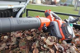 Husqvarna 125bvx Petrol Leaf Blower Vacuum Review Leafblower Husqvarna Garden Maintenance Outdoor Power Equipment
