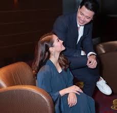 Drama ini mengisahkan seorang cinderella bernama nura medina dan hero, tengku ian uzzam. Couple Spotlight How Nur Fazura Fattah Amin Blossomed From Co Stars To Marital Bliss Tatler Malaysia