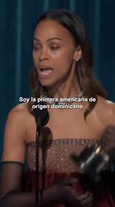 Que emoción sentimos ver nuestra República Dominicana representada en los  premios Oscar 🇩🇴🇩🇴🇩🇴 Dios siga bendiciendo tu vida @zoesaldana  primera actriz de origen dominicana en recibir un Premio Oscar como Mejor  Actriz