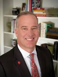 Dan Heemstra's Instagram, Twitter & Facebook