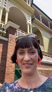 Is this Brisbane's smallest house and block??? 😱😱😱 “Mrs Long's Cottage”  at 116 Isaac Street, Spring Hill is