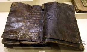 1500 Year Old Bible Claims Jesus Was Not Crucified Vatican In Awe Oldest Bible Gospel Of Barnabas Bible History