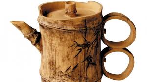 Kita ketahui bersama bahwa bambu adalah tanaman yang secara tekstur sangat mudah dibentuk. Tujuh Kerajinan Dari Bambu Yang Mudah Dibuat