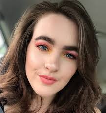 Monique Drake's Instagram, Twitter & Facebook