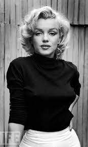 We've gathered more than 5 million images uploaded by our users and sorted them by the most popular ones. Celebrity Marilyn Monroe Mobile Abyss