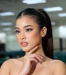 Raw self-portrait of our student under Arts and Design Track