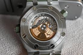 Such as audemars piguet royal oak offshore rose gold replica.rose gold and white dial straps and other color highlights luxury.sporty octagonal frame design with 18k rose gold case, face plate decorated mega tapisserie super plaid, and rose gold hands and time markers, both with white rubber strap, refreshing yet extravagance. Audemars Piguet Royal Oak Offshore Diver Khaki Hands On Price