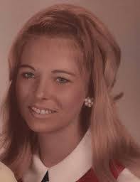 Donna Hendricks's Instagram, Twitter & Facebook