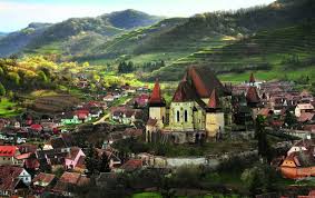Cele mai frumoase sate din romania sunt prezentate de travel mix, televiziunea de turism a romaniei. Top 12 Cele Mai Frumoase Sate Din Romania Thepoc