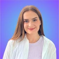 Bella Shields's Instagram, Twitter & Facebook