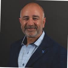 Richard Seufert's Instagram, Twitter & Facebook