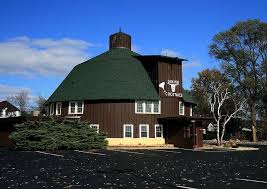 Spring green preserve state natural area is minutes away. Round Barn Restaurant Barn House Country Barns Farm Barn