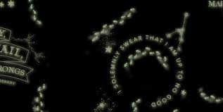 Download hd dark wallpapers best collection. Wilko S Glow In The Dark Harry Potter Wallpaper Is Back In Stock