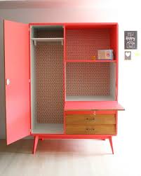 armoire vintage renovee et relookee par les jolis meubles si le roi savait armoire jolis le les m relooking de mobilier mobilier de salon petit meuble