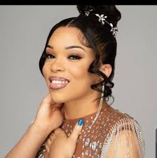 Look like de back and forth between Rosealee and Khandy nah done any time  soon, a one dance pon Ackeam start all a dis enuh...........😫😫😫