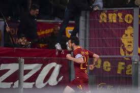 Fifa 15 alessandro florenzi 84 rated tots in game stats, player review and comments on futwiz. Cristiano Ronaldo Florenzi Gets Last Laugh After Height Taunts As Com