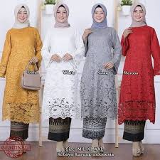 Maroon memiliki pigmen warna yang pekat dan cenderung luntur setelah 24 kali keramas. Kebaya Warna Cream Gold
