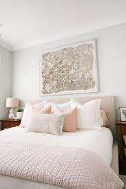 Love This Blush And Neutral Bedroom This Serene Bedroom Space Is The Perfect Calming Oasis Of This Chicago Serene Bedroom Home Decor Bedroom Bedroom Interior