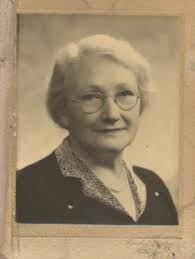 Thank you for adding me to the group and thanks to Julie Weston for  inviting me, having seen this post that I shared to another group. Hope  it's of interest. Old postcard