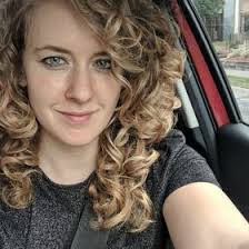 Hannah Paulson's Instagram, Twitter & Facebook