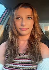 Amber Gabbert's Instagram, Twitter & Facebook