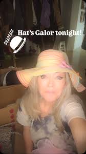 Hats hats and more hats#vintagestyle #vintagewowzers #vintage  #capsulewardobe #fashion