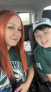 Thank you to everyone who signed me!! If we got a Pic together drop it  below!!