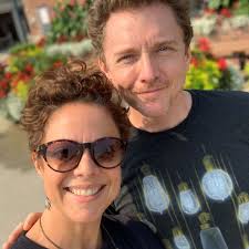 A Conversation with Pilgrims Andrea & Jason About Their Walk