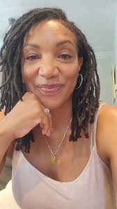 Acttess Monique Hoyt