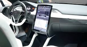 Risultati immagini per tesla model x interior