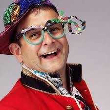 In September 1989, from Brush House, Pony Road, Cowley, Oxford. The First  Oxfordshire Radio Company launched Fox FM. Some great names cut their teeth 